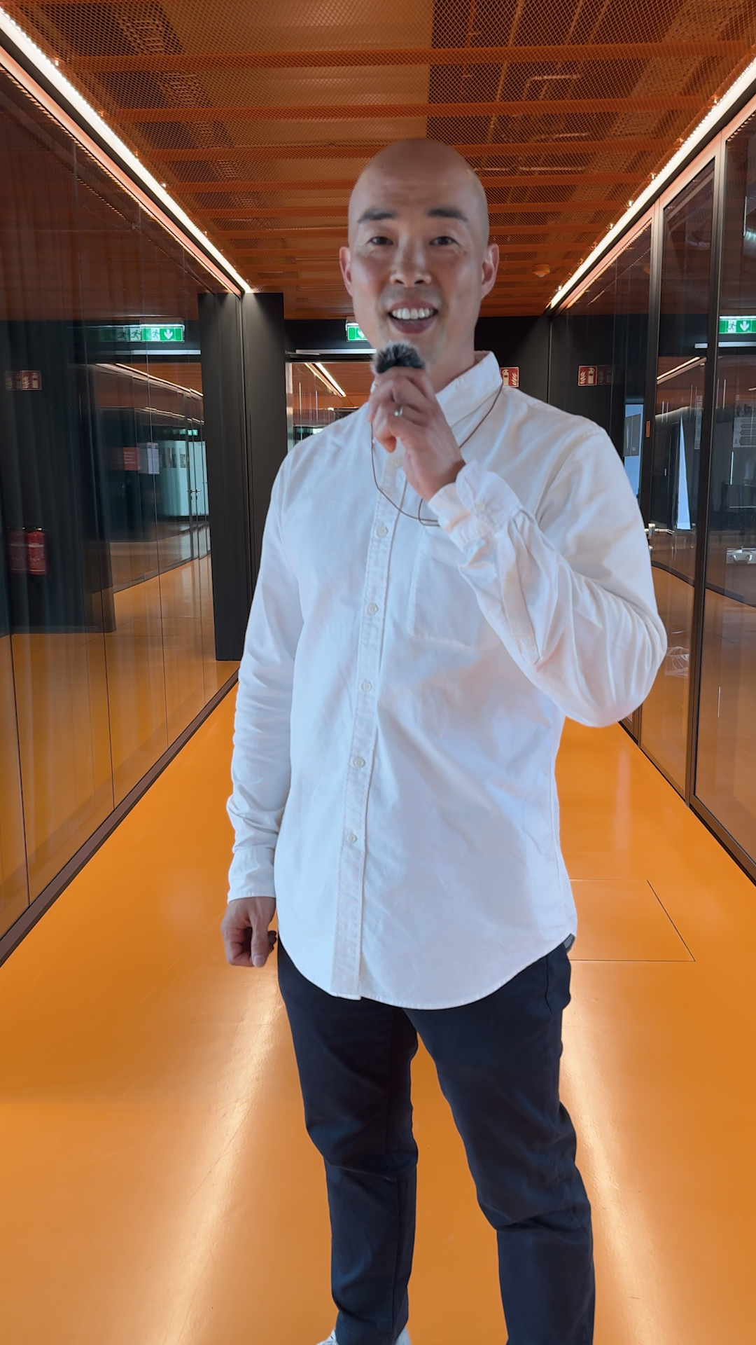 Sanny holding mic in his hand