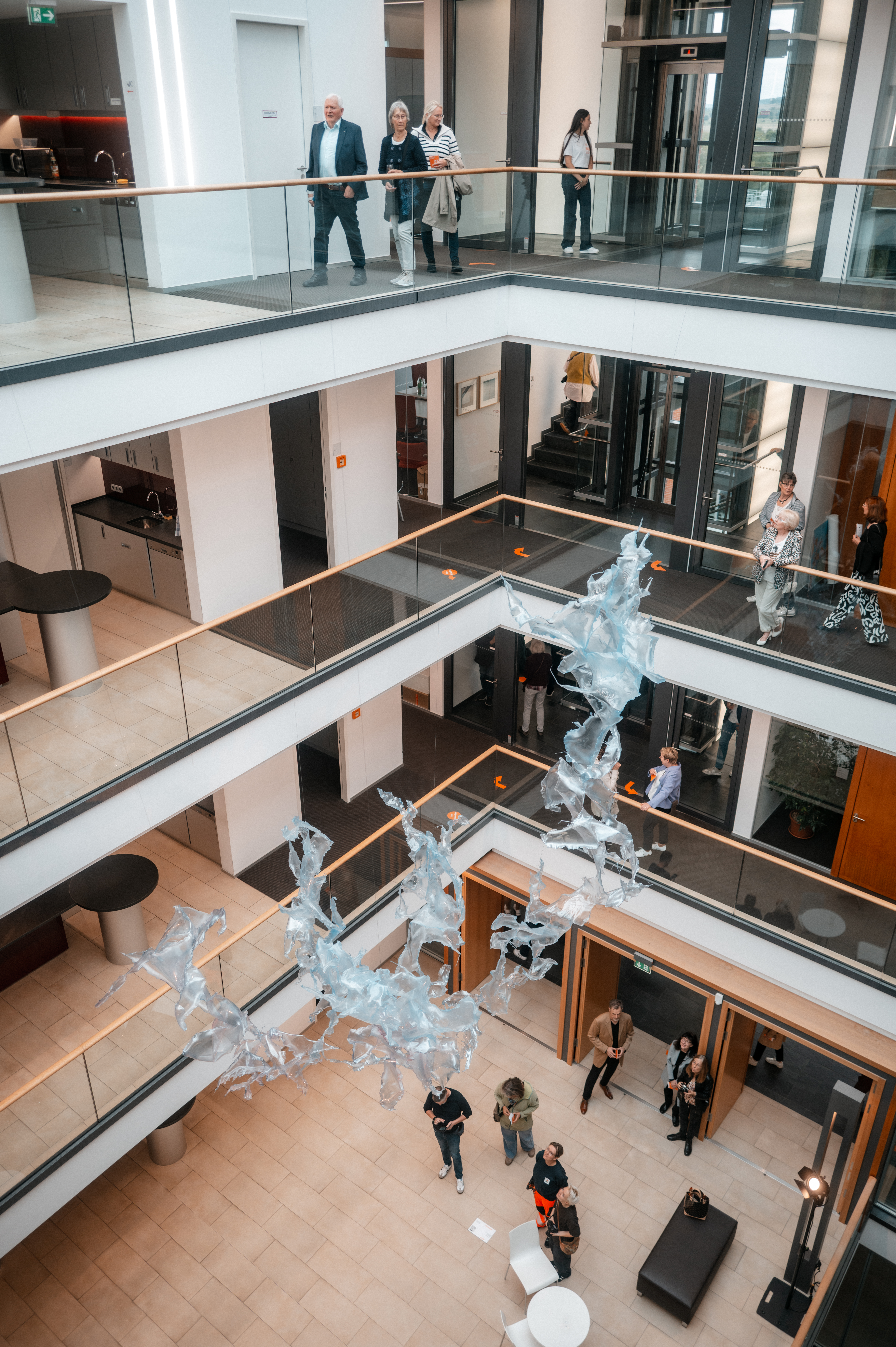 Transparente Kunstinstallation