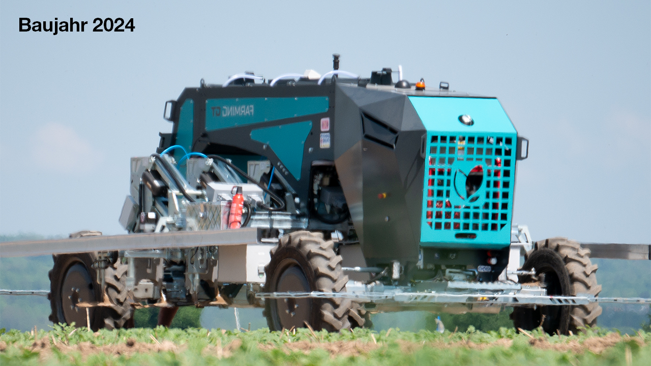 Abb. 3: Farming Revolution Feldroboter - die 2024er Version integriert ein kombiniertes Spot-Spraying- und Hack-System zur Unkrautregulierung.