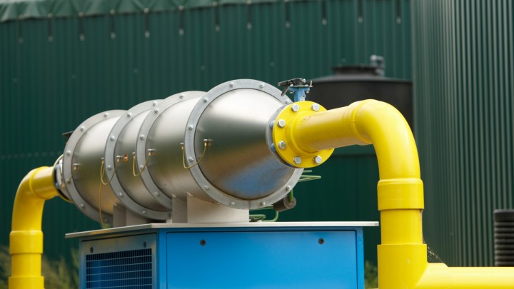 biogasanlage_rohre.jpg