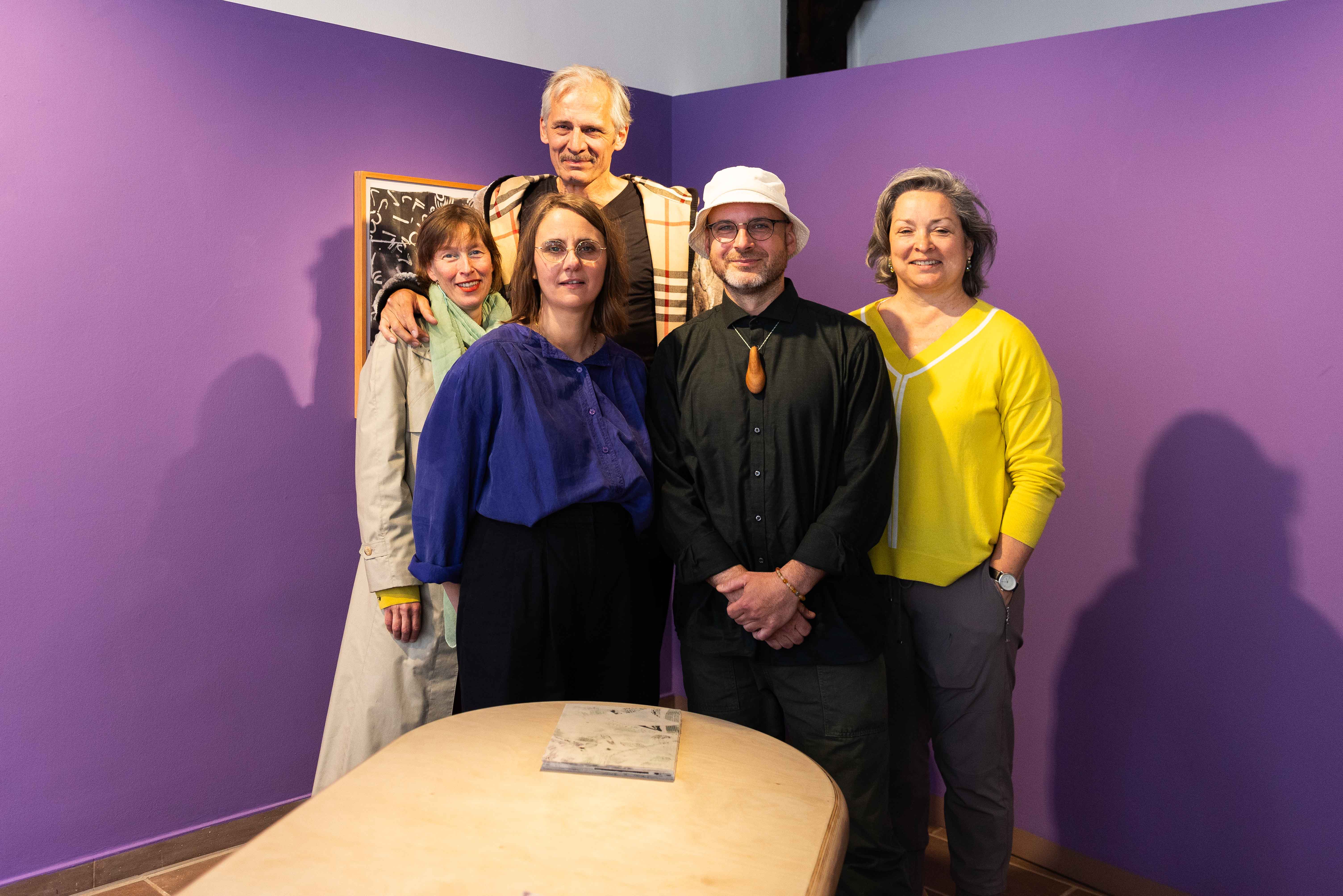 from left: Lotte Lindner and Till Steinbrenner, Hanover, Constanze Böhm artist, Maximilian Neumann, artist and Eva Kienle KWS board member. Image author: Andre Germar