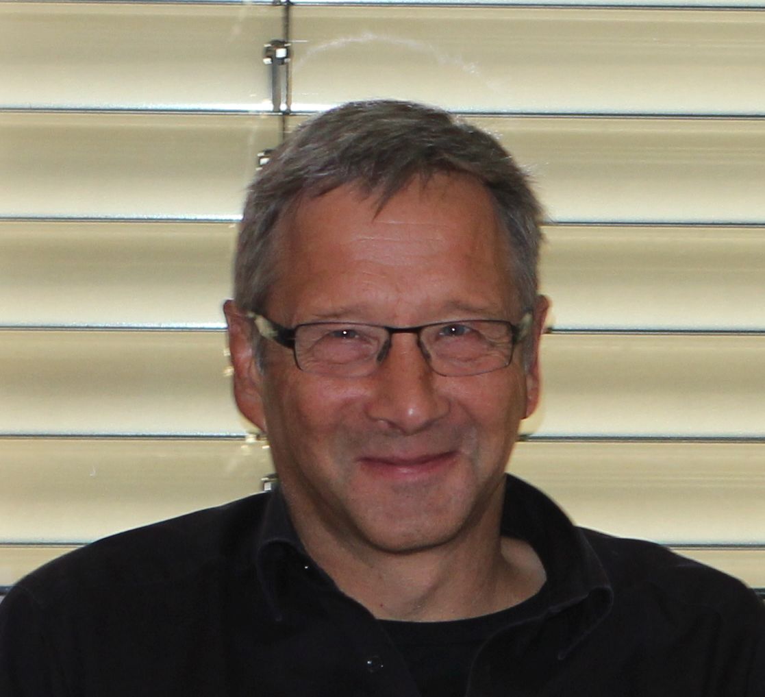 Dr. Werner Schultz 