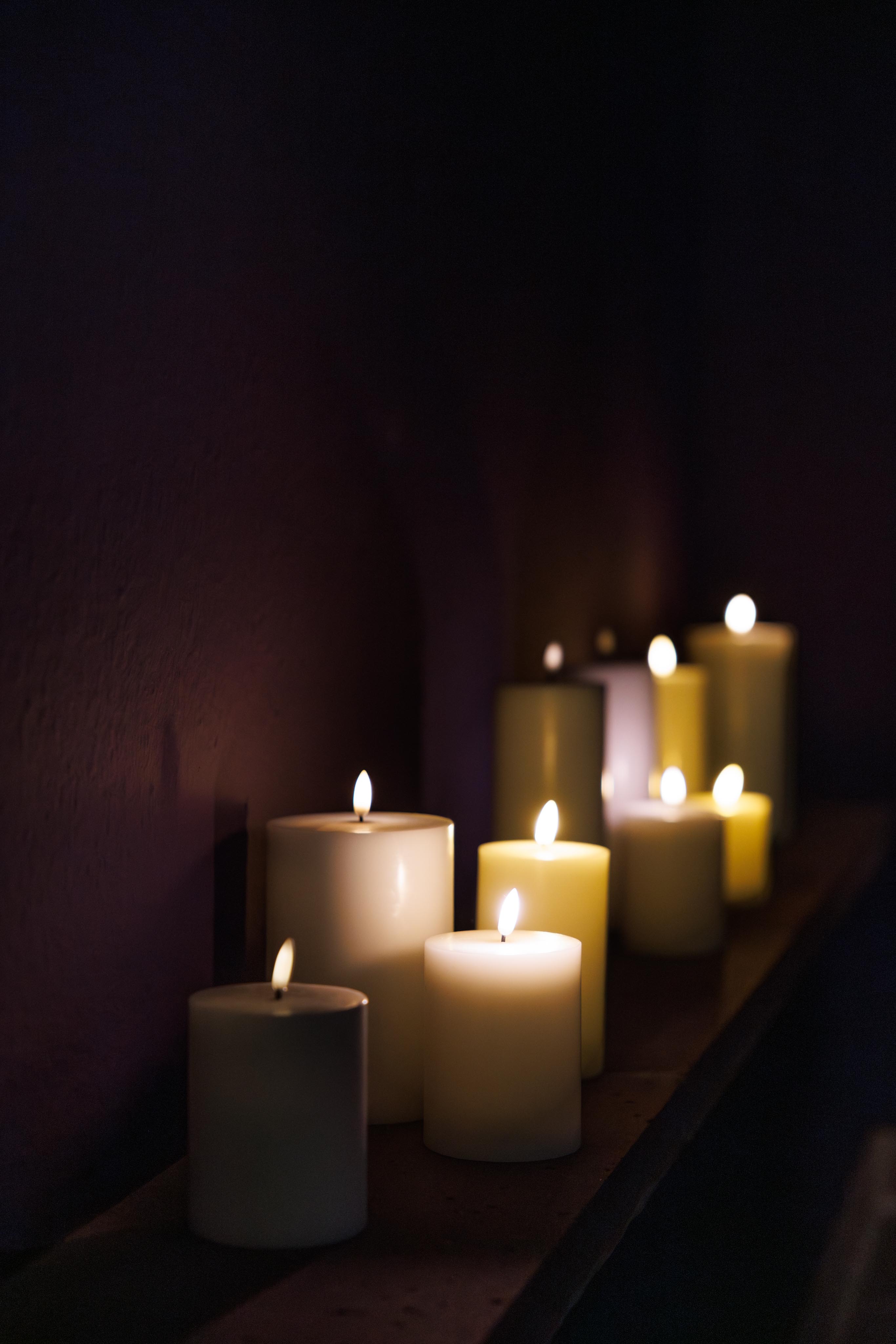 Ausstellungseröffnung Evan Ifekoya