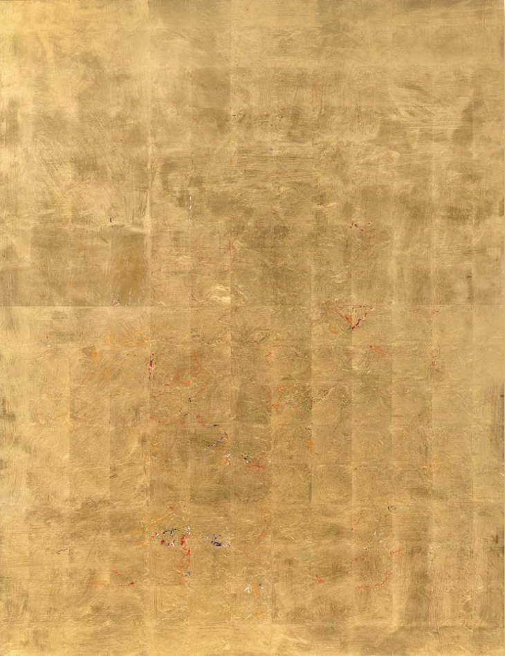 Ein goldenes Werk von Michael Burges mit dezent erkennbarem, quadratischen Muster